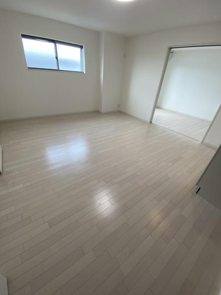寝屋川市対馬江東町のアパート