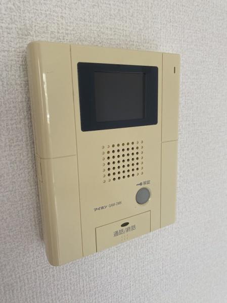 寝屋川市大利町のマンション