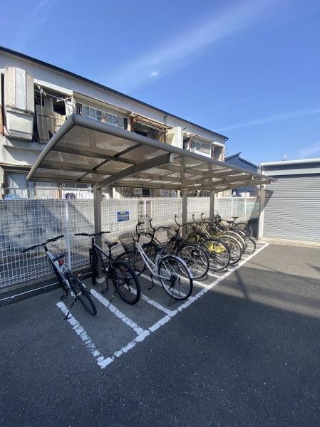 寝屋川市大利町のマンション