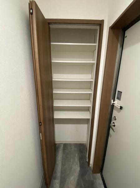 門真市上野口町のアパート