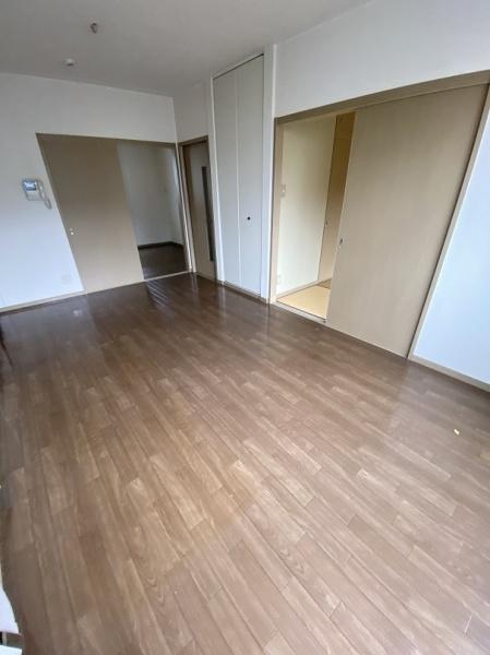 寝屋川市東香里園町のアパート