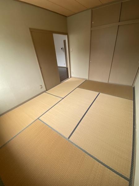 寝屋川市東香里園町のアパート