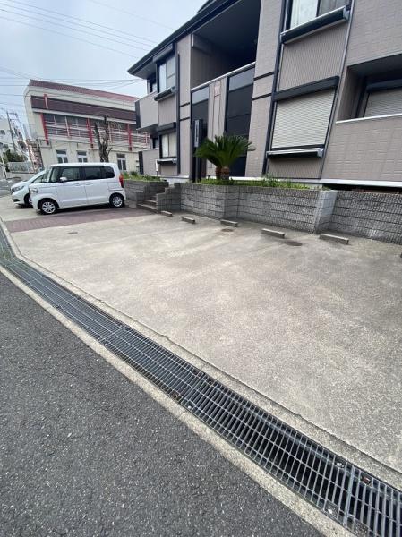 寝屋川市東香里園町のアパート
