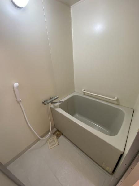 コウジィーコート忍ヶ丘