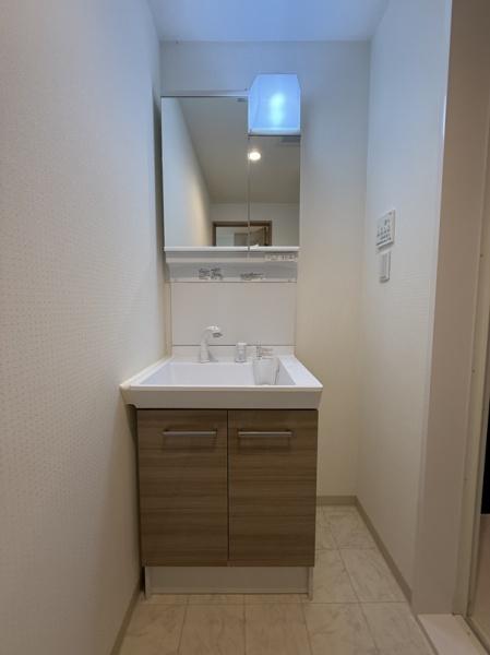 寝屋川市南水苑町のアパート