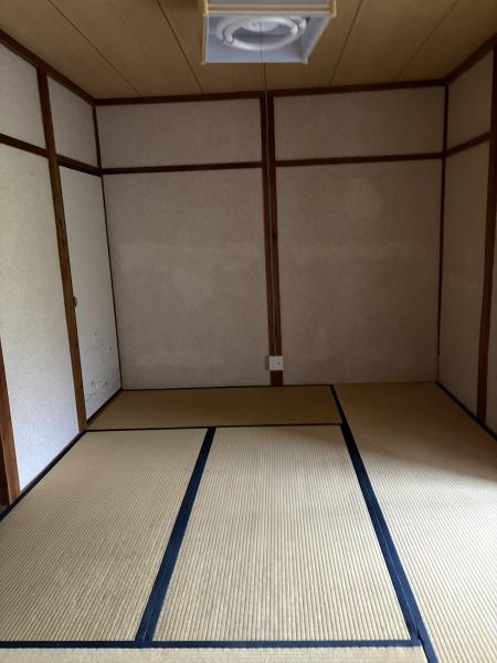 二番割貸家4号