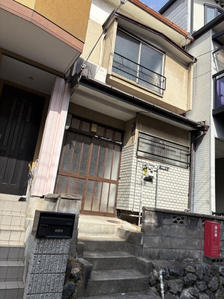 京都市伏見区石田大山町の貸家