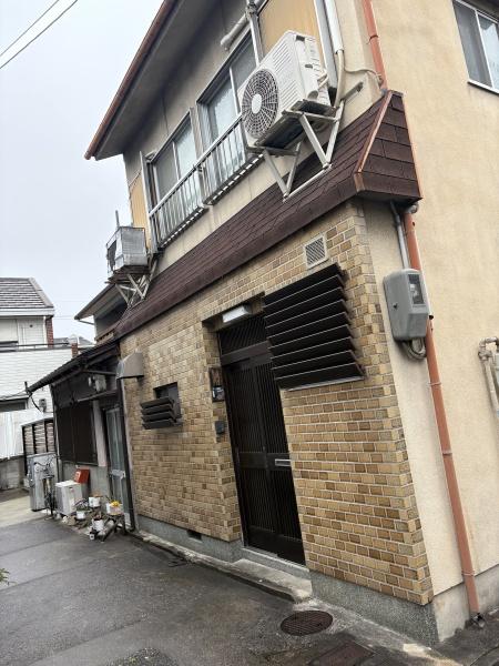 京都市南区西九条川原城町の貸家