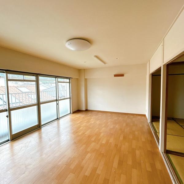 京都市山科区椥辻草海道町のマンション