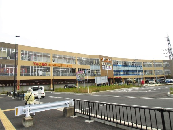 高柳貸家(ヤオコー柏高柳駅前店)