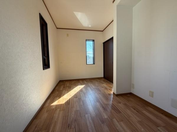 白井市根の住宅付店舗（一戸建）