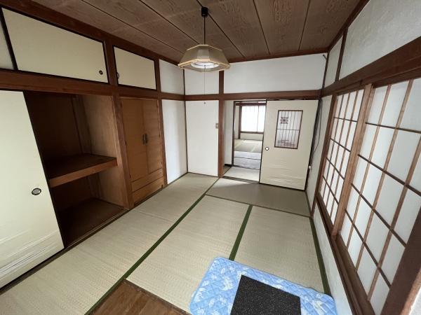 中鉢荘