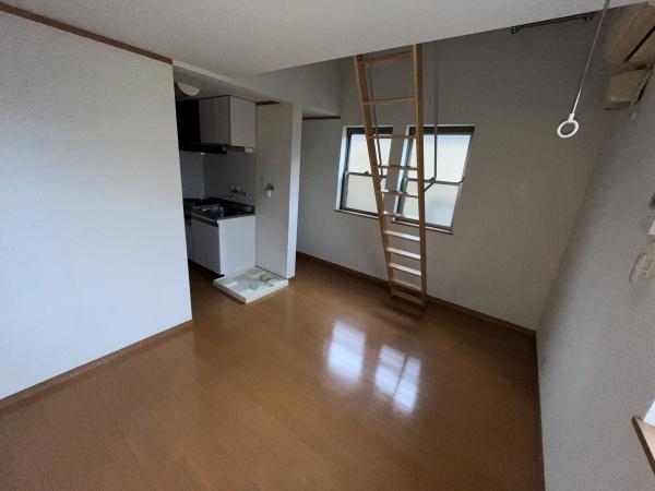 江東区亀戸８丁目のアパート