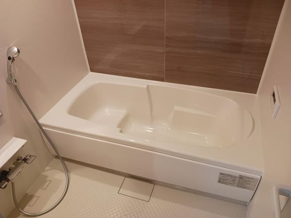 富士吉田市新西原２丁目のアパート