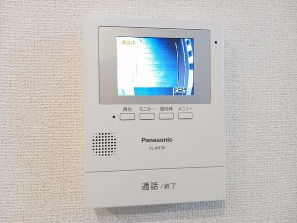 富士吉田市大明見１丁目のアパート