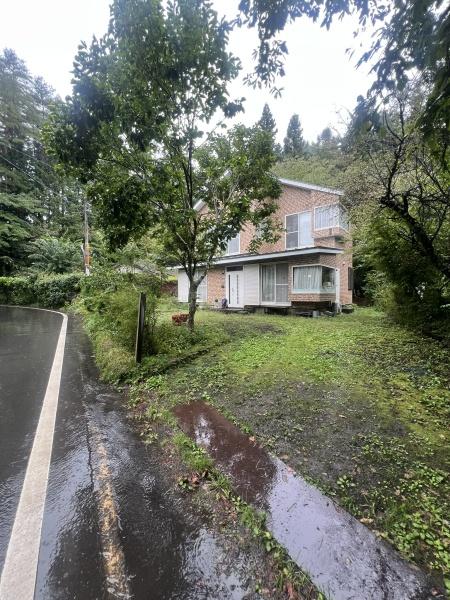 小立一戸建て