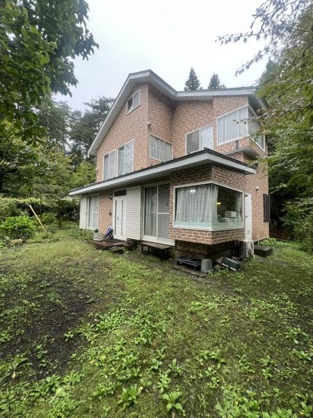 小立一戸建て