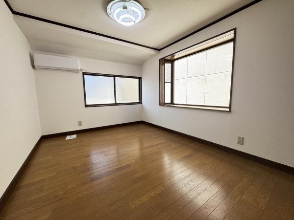 東小松川2丁目貸家