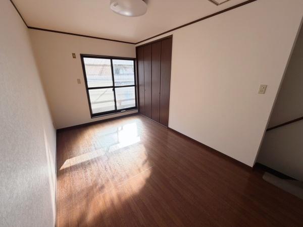 門真市下馬伏町の店舗付住宅