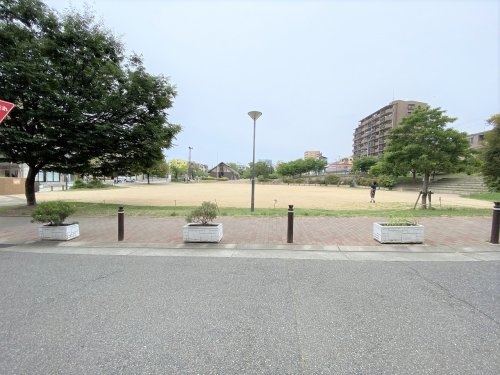ゴールドウッズ六甲ビル(六甲風の郷公園)