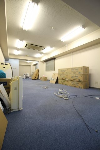 成樹ビル
