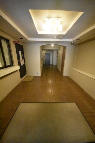 住友三宮ハウス