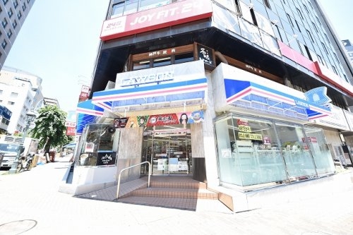 神戸市中央区下山手通3丁目の店舗・事務所(ローソントーアロード店)