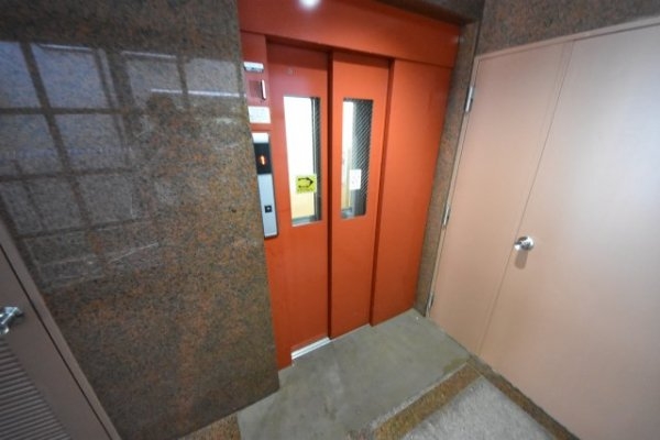 ダフネ二番館