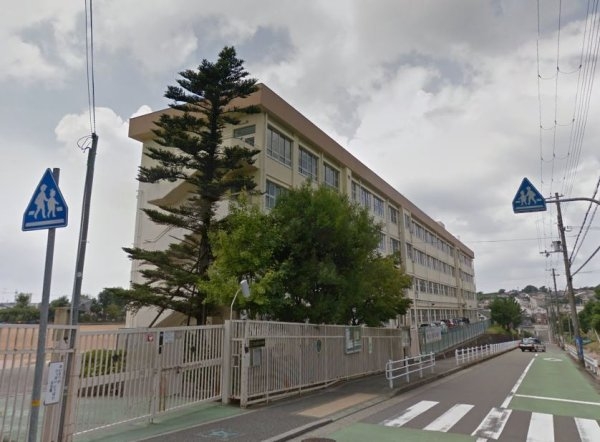 北五葉 貸戸建(神戸市立北五葉小学校)