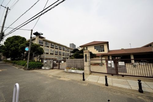昴ビル(神戸市立住吉小学校)