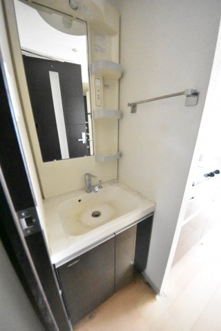 神戸市中央区海岸通５丁目のマンション