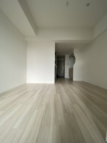 セレニテ神戸元町プリエ