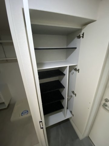 セレニテ神戸元町プリエ