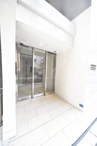セレニテ神戸元町プリエ