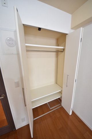 エスコートみなと元町海岸通