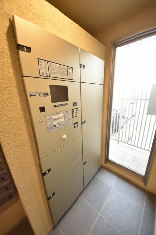 エスコートみなと元町海岸通