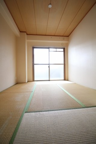 グランシャリオ山手田邉