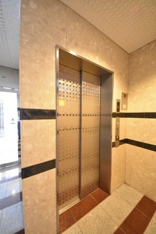 神戸市中央区北長狭通７丁目のマンション