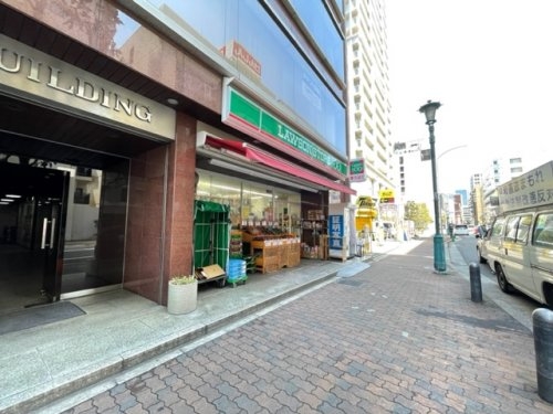神戸市中央区海岸通4丁目のマンション(ローソンストア100神戸栄町通店)