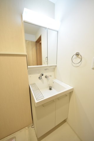 パロス山本通りルキアス
