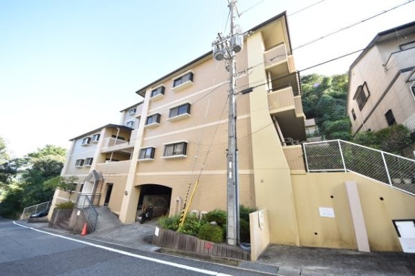 朝日プラザモンターニュ北神戸１番館