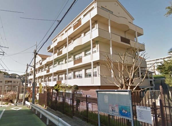 メゾン菊水(神戸市立名倉小学校)