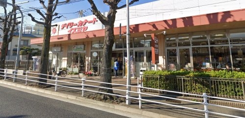 メゾン菊水(デイリーカナートイズミヤ鵯越町店)