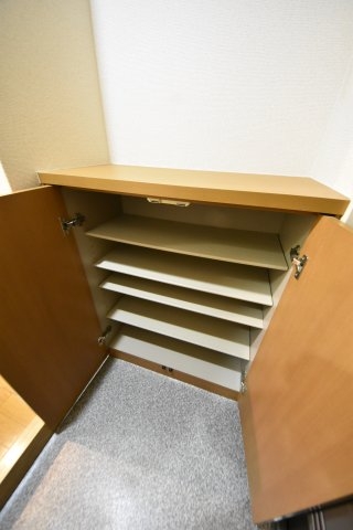 ブリックロード山の手