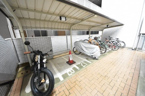 ブリックロード山の手