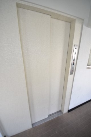 サンビルダー三宮東