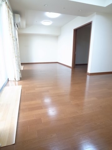トア山手ザ・神戸タワー