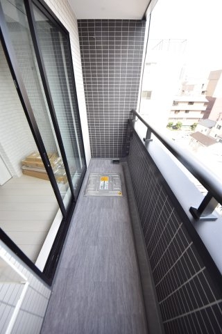 神戸市中央区日暮通６丁目のマンション