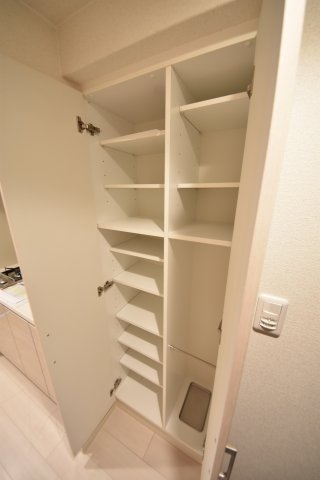 プレサンス三宮エレガンシア