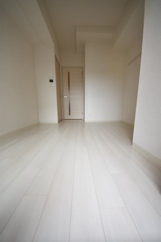 プレサンス三宮エレガンシア